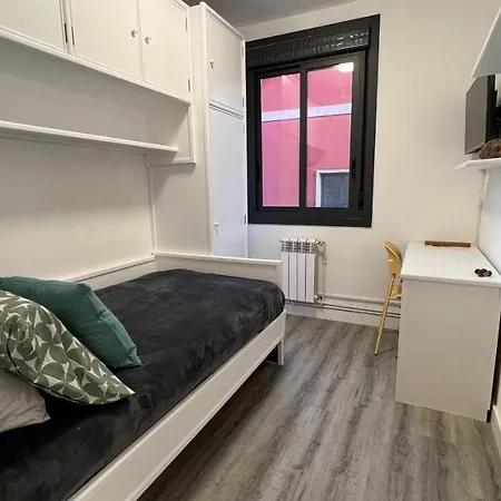 Amplia Casa De 9 Hab, Cabral. 펜션