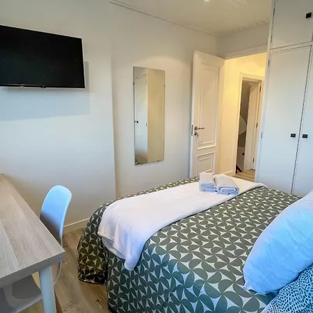 بيت للعطل Amplia Casa De 9 Hab, Cabral. *