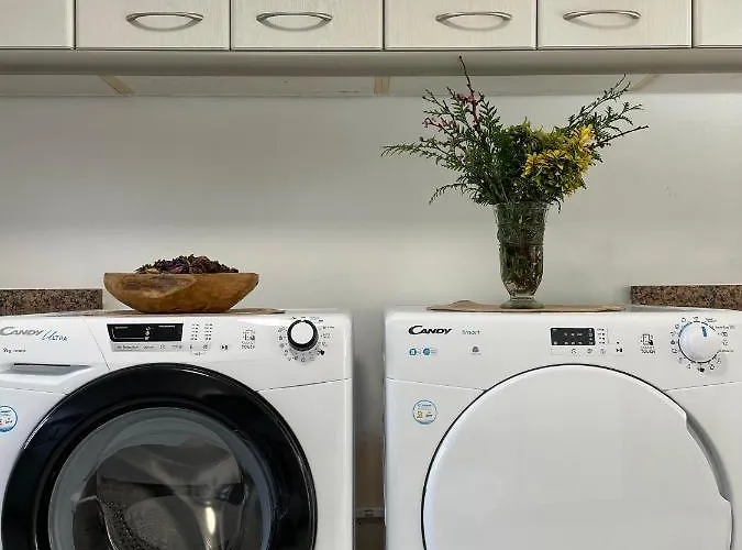 Amplia Casa De 9 Hab, Cabral. * 比戈