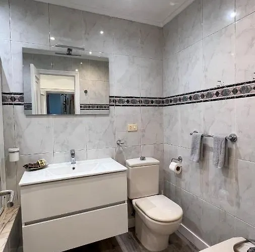 度假居 Amplia Casa De 9 Hab, Cabral. *