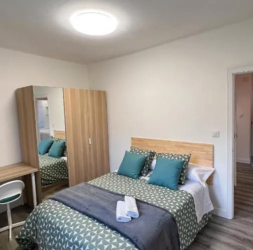 度假居 Amplia Casa De 9 Hab, Cabral.