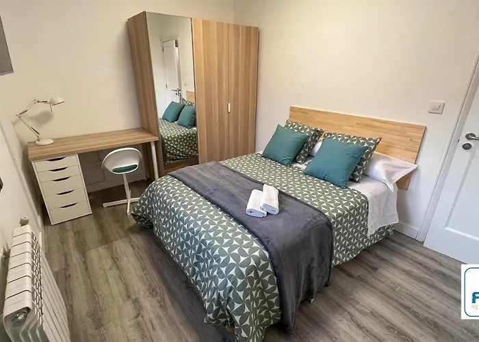 度假居 Amplia Casa De 9 Hab, Cabral. *