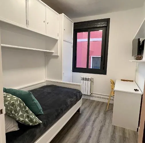 度假居 Amplia Casa De 9 Hab, Cabral. *