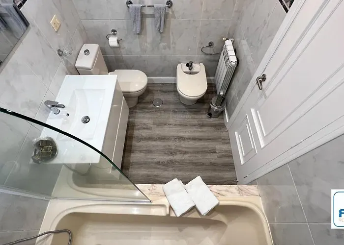 度假居 Amplia Casa De 9 Hab, Cabral.