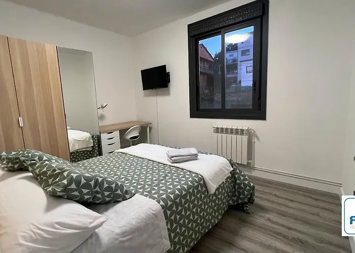 Dom wakacyjny Amplia Casa De 9 Hab, Cabral. Vigo