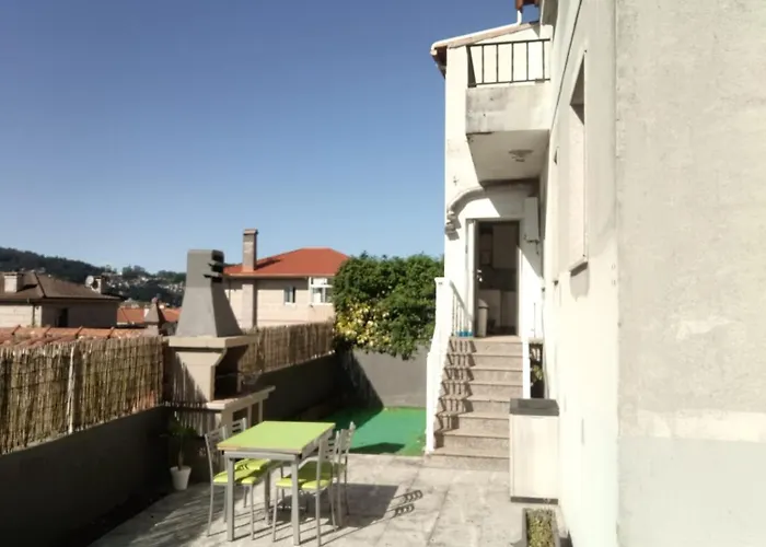 Dom wakacyjny Amplia Casa De 9 Hab, Cabral. *